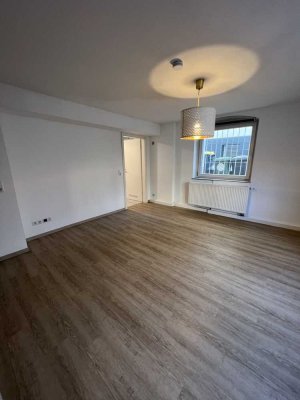 1-Zimmer-Apartment im beliebten Süden, mit Terrasse