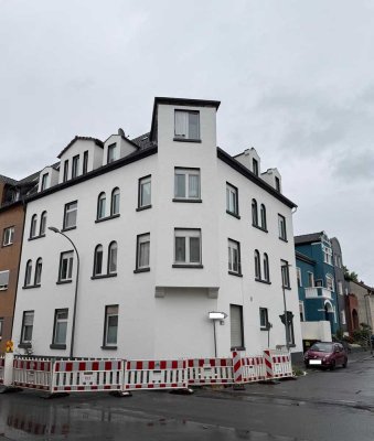7 Fam.-Haus mit Garage in Bochum