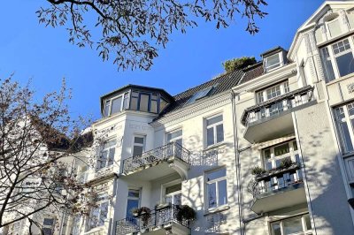 Bestlage HH-Eppendorf: Wohnen mit Loft-Charakter und toller Dachterrasse