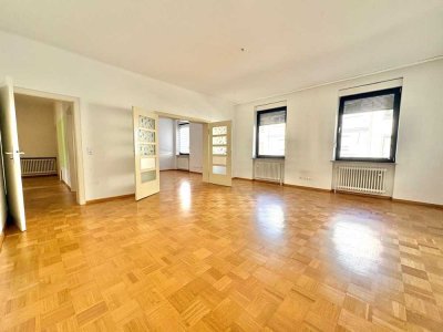 Geräumige 4-Zimmer-Wohnung mit großem Balkon