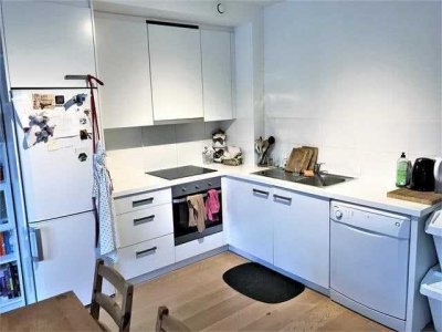 Geschmackvolle, sanierte 2-Zimmer-Wohnung mit Balkon und EBK in Haan