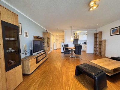 Komplett hochwertig möblierte helle 2-Zimmer-Wohnung zentral in Echterdingen zur Vermietung