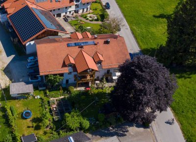 Helle und großzügige 4,5-Zimmer OG-Wohnung mit großem Süd-Balkon