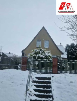 Sanierungsbedürftiges, freistehendes kleines Einfamilienhaus in Rastenberg zu verkaufen!