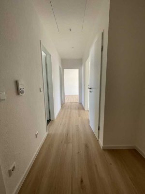 Großzügige & frisch renovierte 3 Zimmer Wohnung in Pforzheim