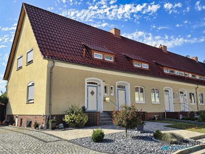 Dr. Lehner Immobilien NB - 
Charmantes Reihenmittelhaus in nachgefragter Wohnlage