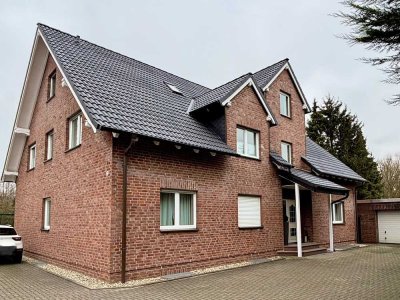 Renovierte 2,5-Zimmer-Dachgeschosswohnung in bester Wohnlage
