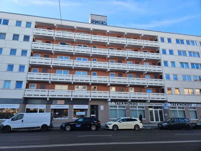 335,000 €
