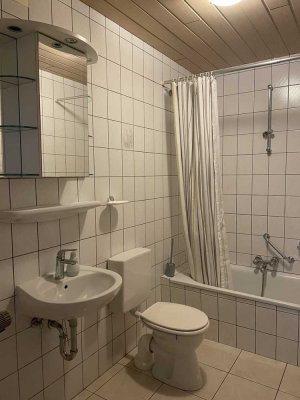 Neu renovierte 2-Zimmer-Wohnung in Waldrandlage, Haßloch
