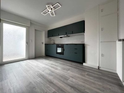 KL - Nähe Kolping-Platz, 4 ZKB, neue EBK, 2 Badezimmer, Balkon "Renoviert"