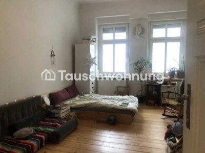 Tauschwohnung: Geräumige 1-Zimmer Altbau Wohnung