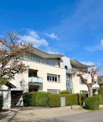 Exklusive 3-Zimmer Wohnung provisionsfrei mit Loggia, Einbauküche und TG-Stellplatz in Lindenthal
