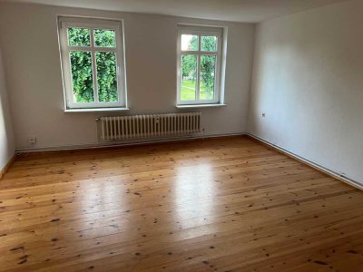 3 Raum Wohnung mit Wohnküche 1. OG