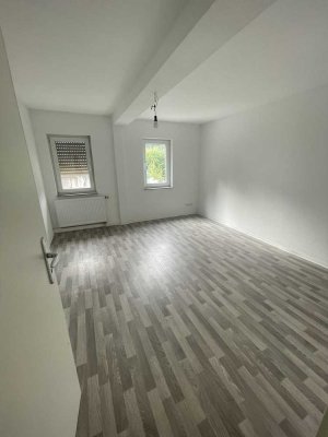 Neuwertige Studentenzimmer in Lahntal-Goßfelden