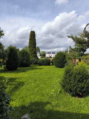+++  WG-Haus  +++  Wintergarten - Balkon - Terrasse - Garten - Sackgasse - SBahn