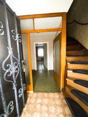 +++Wohnen, wo andere Urlaub machen+++ Pflegeleichte Doppelhaushälfte, halb Höhenlage , Langenbrand++