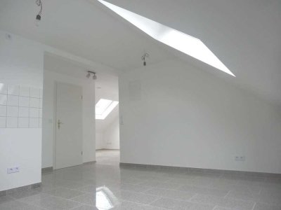 Sehr schöne zwei Zimmer DG -Wohnung in Lahnstein
