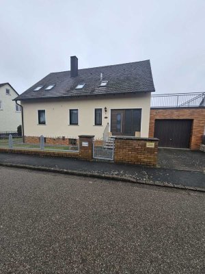 Einfamilienhaus mit 6 Zimmern in Abenberg