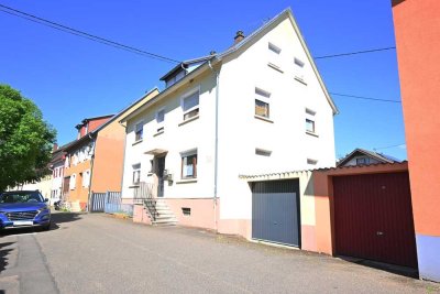 Zweifamilienhaus mit ausgebautem Dachgeschoss in idyllischer Lage an der kleinen Elz – Kenzingen