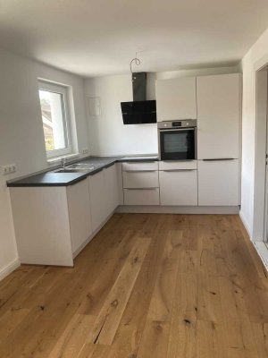 Charmante Maisonette-Wohnung mit Einbauküche im Flüsseviertel der  Bremer Neustadt