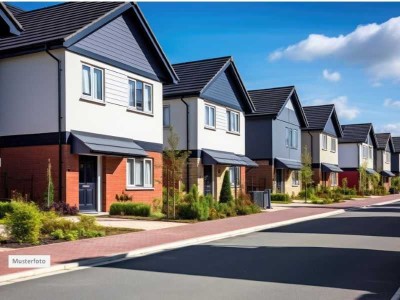 Provi frei Zweifamilienhaus mit Doppelgarage in 44797 Bochum -