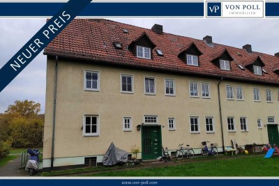 Ruhig gelegenes Mehrfamilienhaus mit sechs Wohneinheiten. Der Preis gilt nur bis zum 31.12.2025