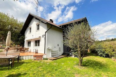 Geräumiges Einfamilienhaus mit großem Garten in Saulburg-Gemeinde Wiesenfelden