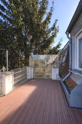 7494 - KA-Musikerviertel! 5-Zimmer-Maisonette-Wohnung mit Dachterrasse und EBK!