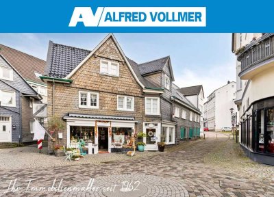 Erstbezug nach Kernsanierung im Altbau!