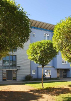 1600/81105/69 Schöne eine Zimmerwohnung mit Wohnküche und Balkon im dritten Obergeschoß