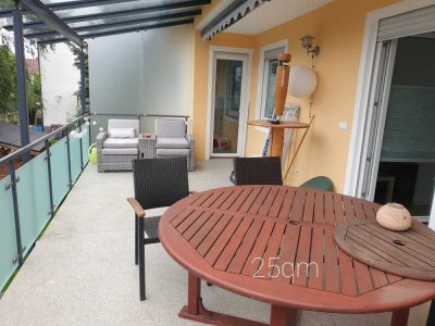 4-Zimmer-Wohnung mit überdachten Balkon zu vermieten