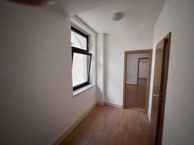 Freundliche und gepflegte 2,5-Raum-Dachgeschosswohnung in Witten