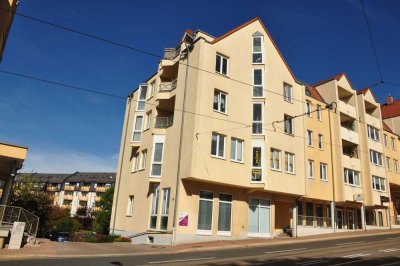 Gemütliche -helle 2 Zimmer Whg - * voll möbliert* Stellplatz * Lift