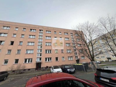 geräumige 4 Raumwohnung mit Balkon in Dessau-Süd