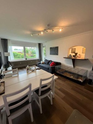 Erdgeschosswohnung inkl. Küche, schönes Bad, Balkon, ruhige Gegend