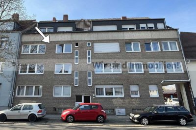 Helle, freigestellte  Wohnung im 2.OG mit Garage