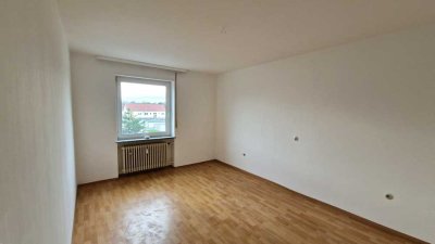 Gepflegte 3 Zimmer Wohnung mit Balkon in Augsburg Hochzoll!