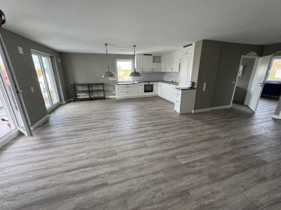 Provisionsfrei : Stilvolle 4-Zimmer-Wohnung mit Traum-Balkon in Stuttgart-Möhringen