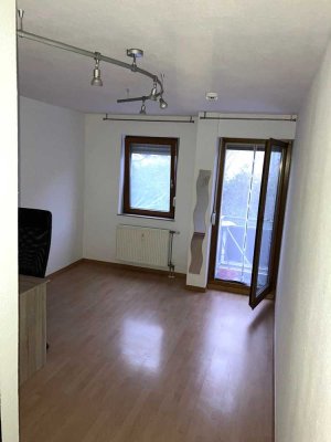� Gemütliche 1-Zimmer-Wohnung mit Balkon – Perfekte Anbindung! �✨