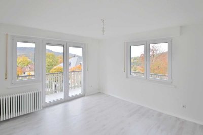 Charmante 4-Zimmer-Wohnung am Paradies in Baden-Baden mit Balkon, Potenzial & Wohlfühlatmosphäre