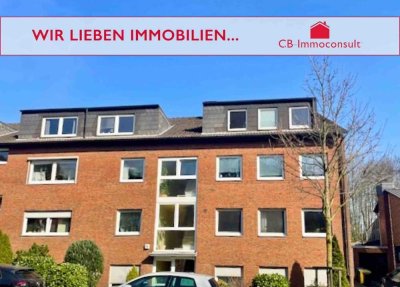 Komplett sanierte DG-Wohnung in einem gepflegten MFH in toller Lage  ! Neues Bad, Heizung uvm.
