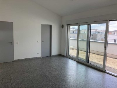2-Zimmer Penthouse-Wohnung mit 2 Dachterrassen