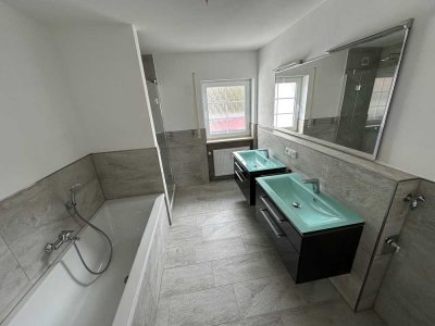Attraktive und vollständig renovierte 3-Zimmer-Wohnung in Großaitingen