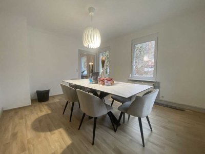 Schöne und gepflegte 3-Zimmer-Wohnung mit Einbauküche in Schramberg