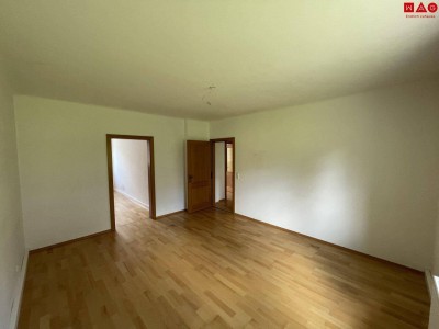 Schöne 3 Zimmerwohnung in Ruhelage mit Balkon