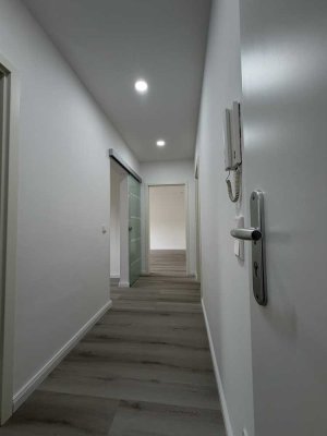 Frisch renovierte 3-Zimmer-Wohnung - Erstbezug nach Sanierung | Balkon | in Bielefeld-Brackwede
