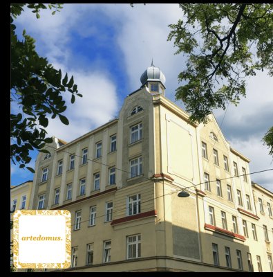 EINZIGARTIG !!! PENTHOUSE mit KUPPELTURM und 2 TERRASSEN - TRAUMAUSBLICK!