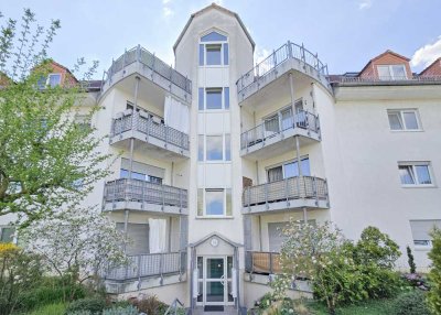 SCHÖNER WOHNEN in dieser 2 Zimmer-ETW in Mainz Kastel! 1. Etage; Balkon; Tiefgaragenplatz.