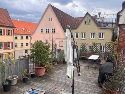 Unikat! 3-Zimmer-Wohnung mit traumhafter Dachterrasse in idealer Innenstadtlage von Esslingen!