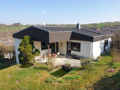 Ruhe und Aussicht zum guten Preis !!